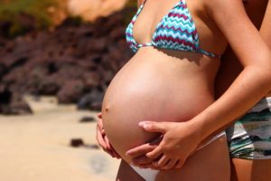 Woman Mother Pregnant Pregnancy  - ensaioswallacy / Pixabay